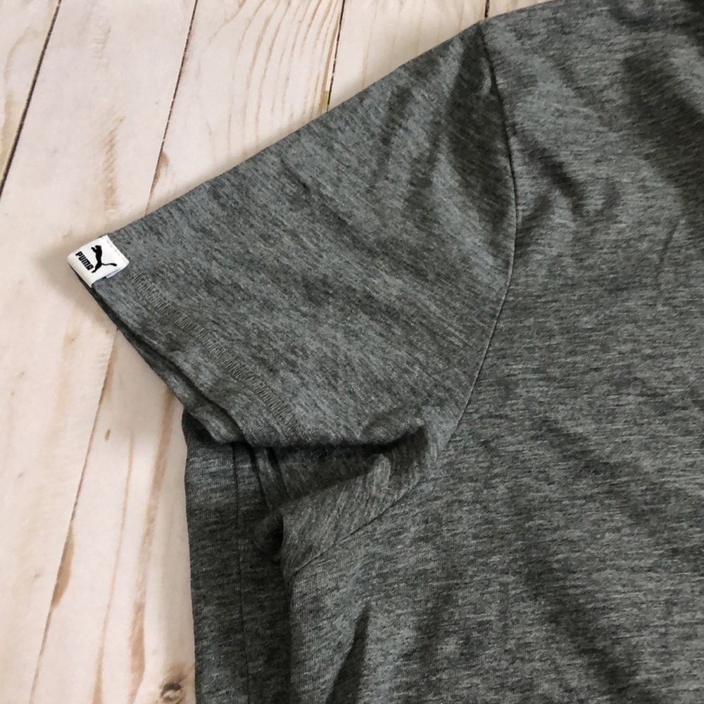 Puma tee size XL (fits like L) - Picture 4 of 9
